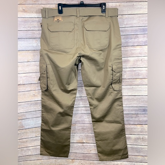 Jeanetix Cargo Pant- Size 38- NWT - Picture 2 of 5